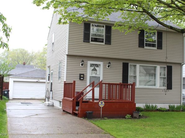 864 Davies Ave, Akron, OH 44306