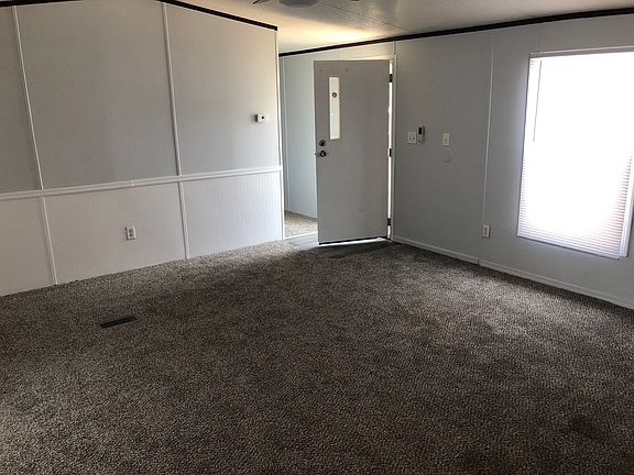 2nd image of 3117 NE 118th St #62