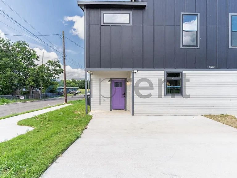1008 York Ave #A — Photo 12