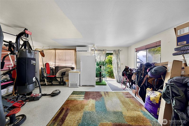 5th image of 4036 Wynn Road