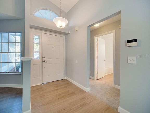 3rd image of 3103 Emerson Pl