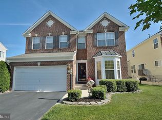 8144 Gilroy Dr, Lorton, VA 22079