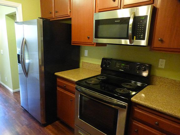 3rd image of 70100 Mirage Cove Dr Unit 8