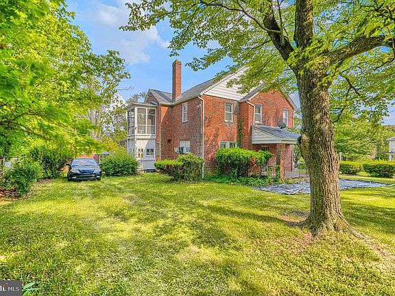 4th image of 3212 Dorchester Rd