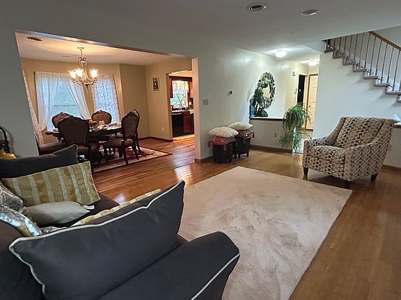4th image of 2624 Sawdust Dr
