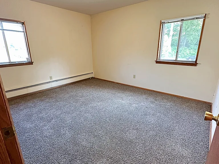 Davern Park Apartments — Photo 48