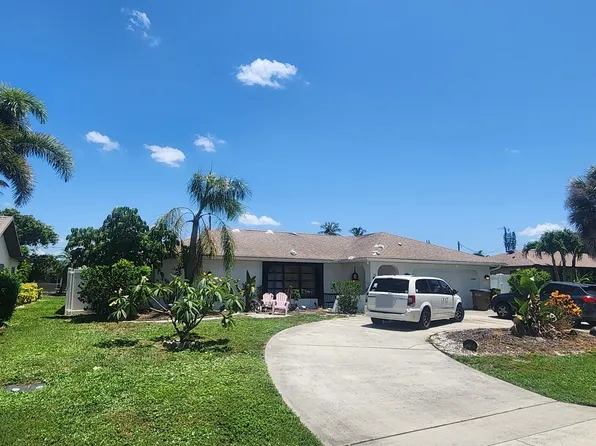 703 Wildwood Pkwy, Cape Coral, FL 33904