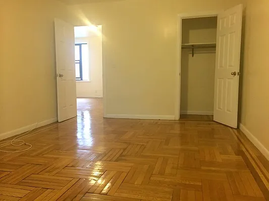 Rented by 4 Points Properties | media 3