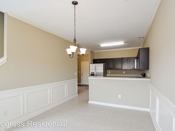 05-DiningRoom