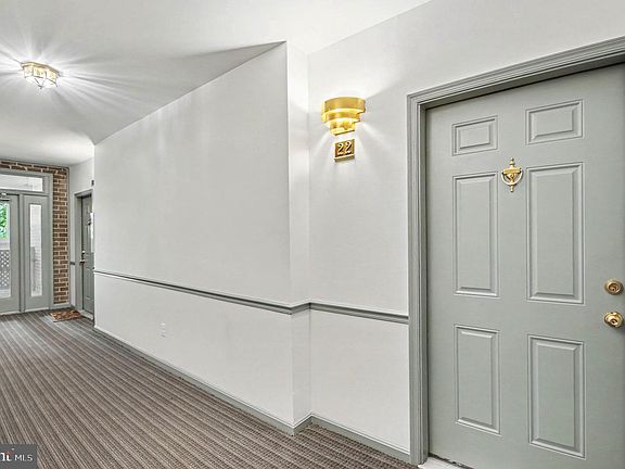 3rd image of 7718 Lafayette Forest Dr #176