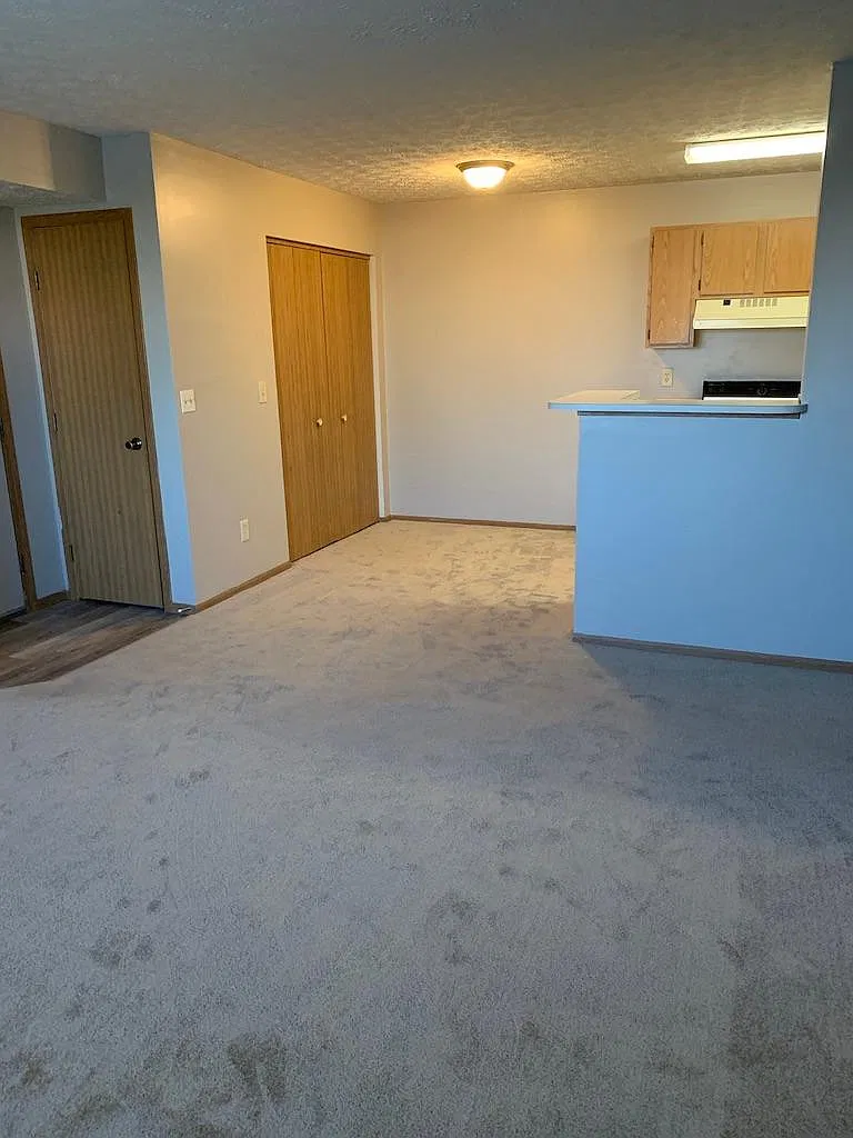 46OO Barrington Club Dr — Photo 3