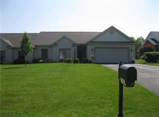3203 Penny Ln, New Castle, PA 16105
