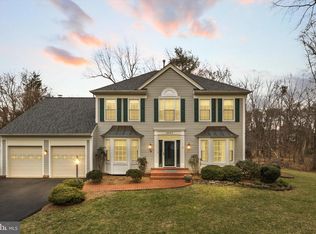 15147 Stillfield Pl, Centreville, VA 20120
