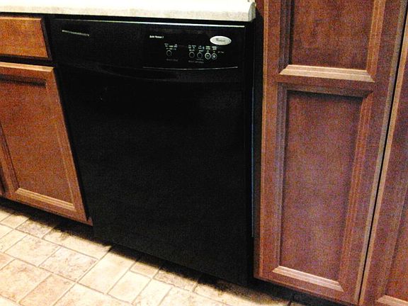 5th image of 6081 Julia Cir