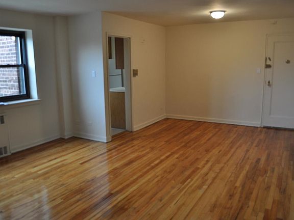 3rd image of 4455 45th Ave #1