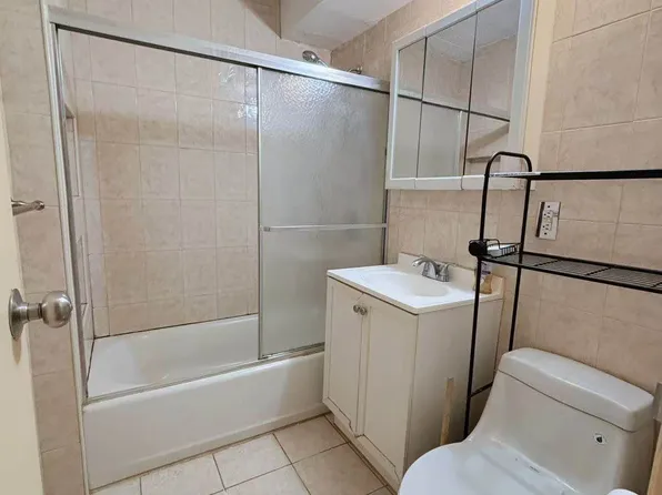 137-11 32nd Avenue image 7 of 7