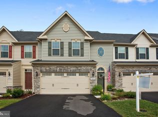 24852 Slayton Sq, Aldie, VA 20105