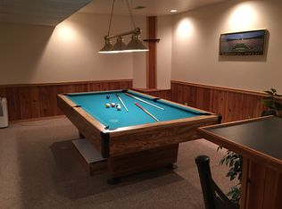 7843 W Canterbury Ct, Franklin, WI 53132