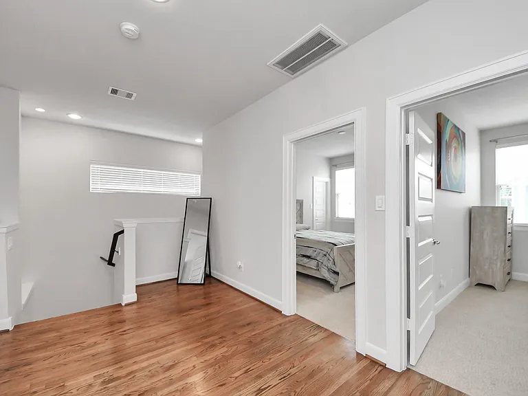 651 Press St — Photo 10