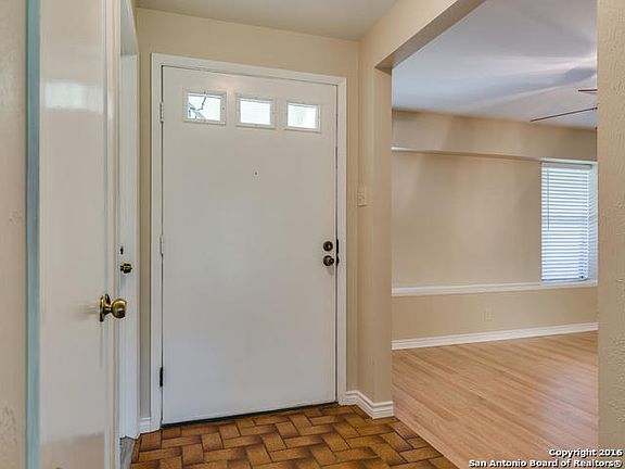 3rd image of 3034 Heidi St