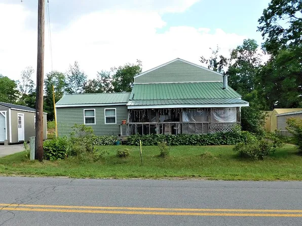 407 Progress Rd, Gloversville, NY 12078