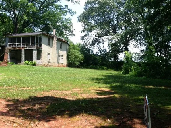 513 Warren Ave, Scottdale, GA 30079