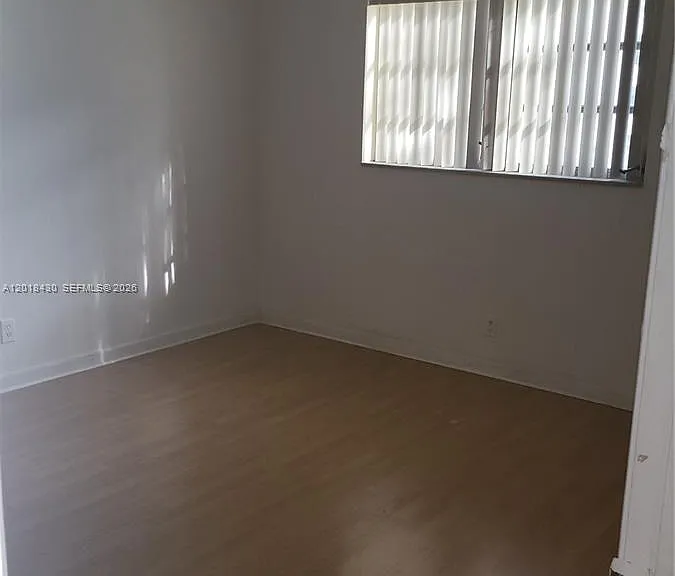 1001 NE 14th Ave #201 — Photo 10