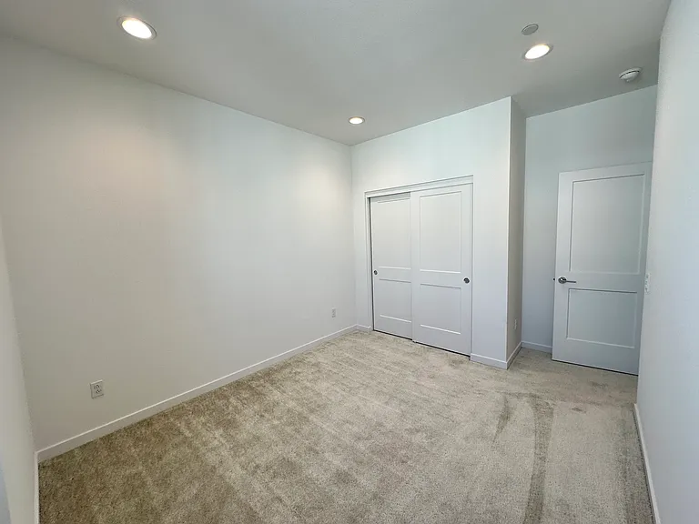 249 Averett Ct — Photo 28