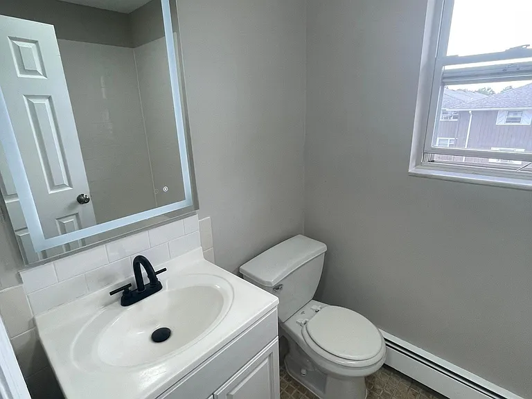 17 Walnut St — Photo 19
