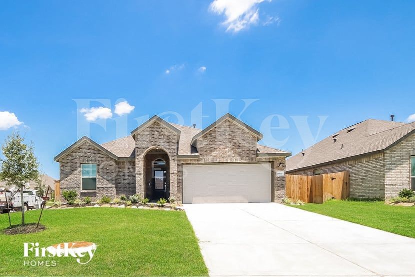 1st image of 18909 Collina Way