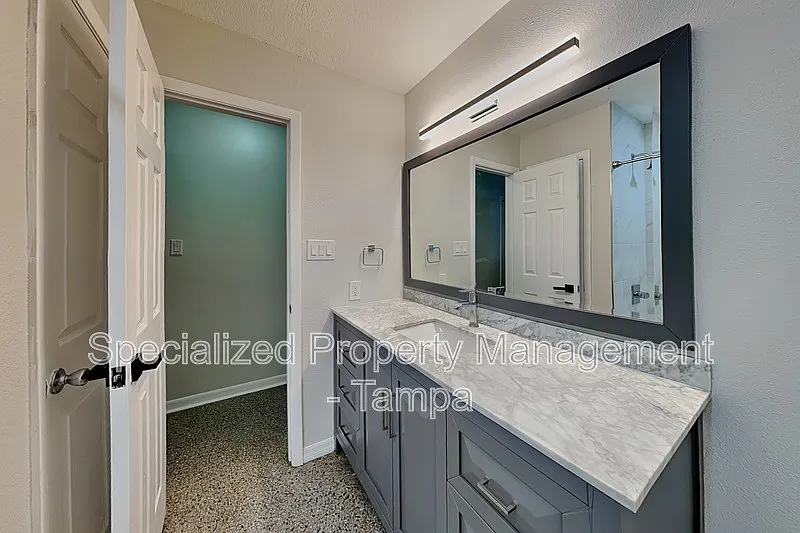 3 bed, 2.0 bath, 1536 sqft, $2,249 — Photo 3