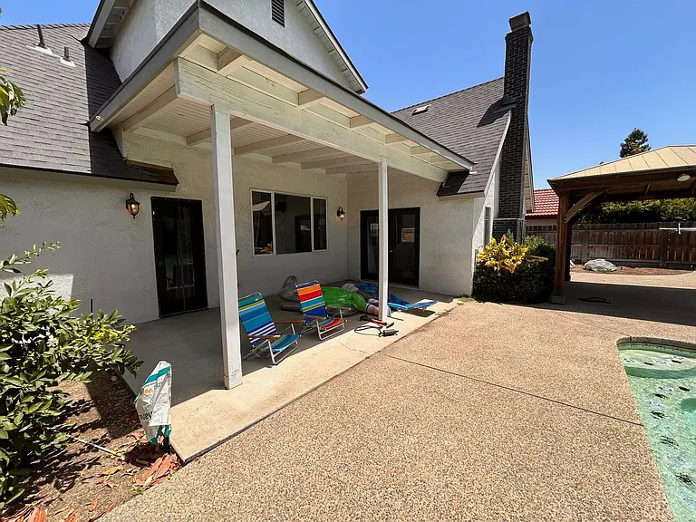 4033 W Douglas Ave — Photo 30