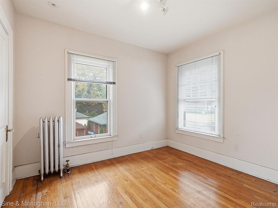 746 W Bethune St, photo 20