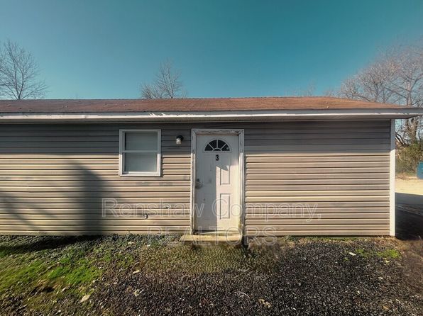 392 E Main St APT 3