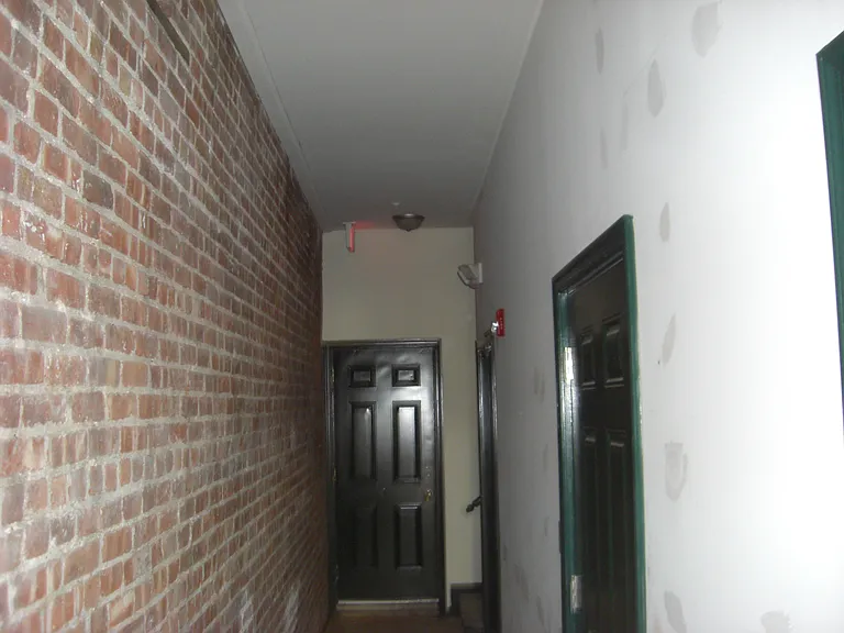 385 Avenue C #A3 — Photo 16