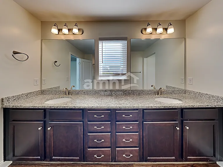 3337 Okelly Dr — Photo 9