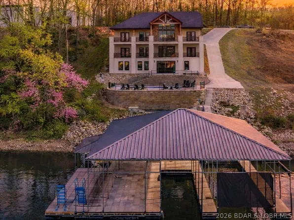 257 Beachnut Dr, Sunrise Beach, MO 65079