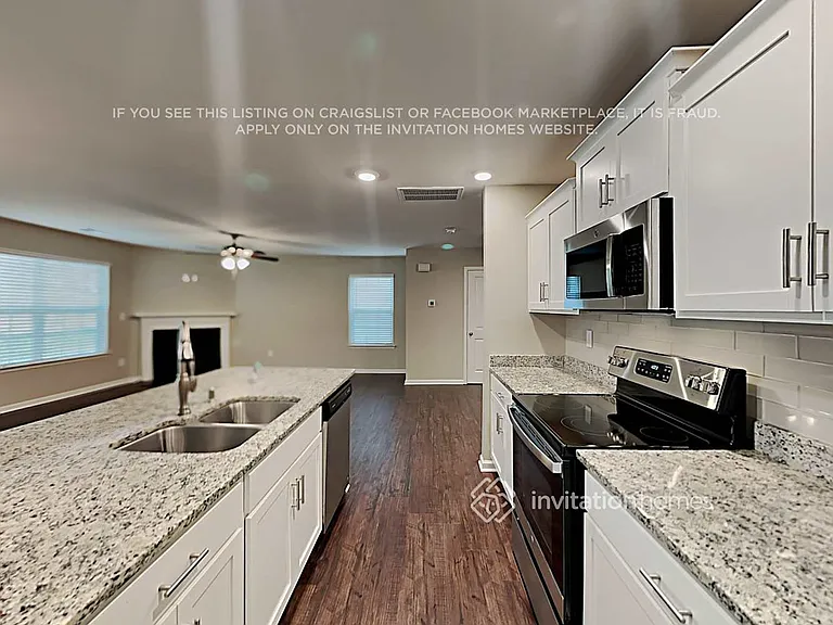 3160 Green Apple Dr — Photo 8