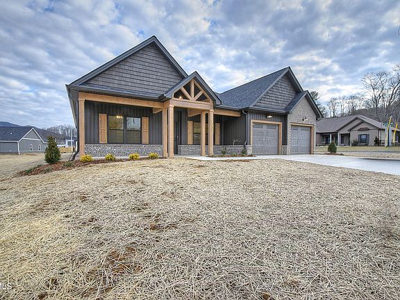 2nd image of 1207 Brown Rd