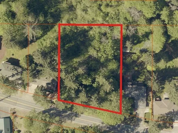 120XX SE May Creek Park Dr, Renton, WA 98059