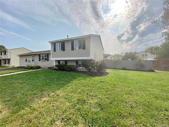3rd image of 6008 Bethlehem Ln