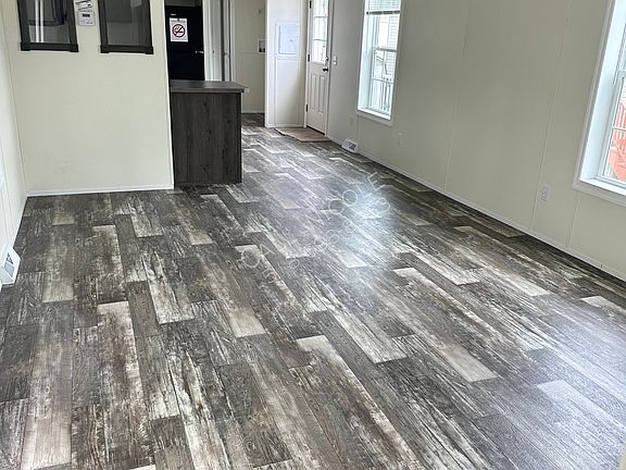 2nd image of 5 Clayton Dr