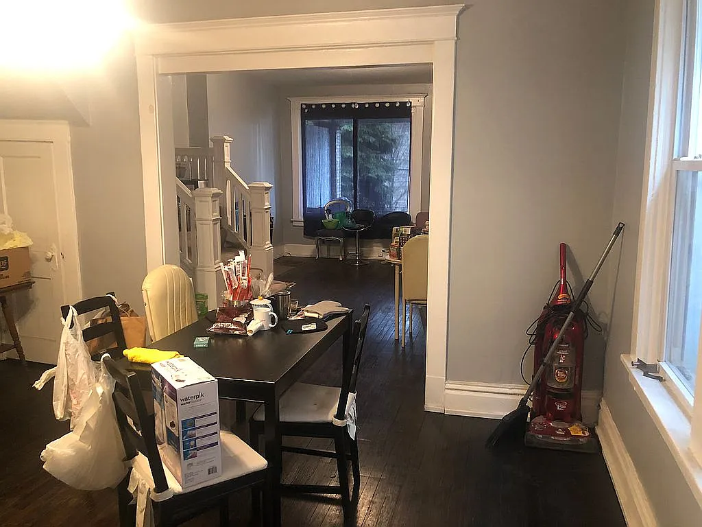 2308 Murray Ave photo 1