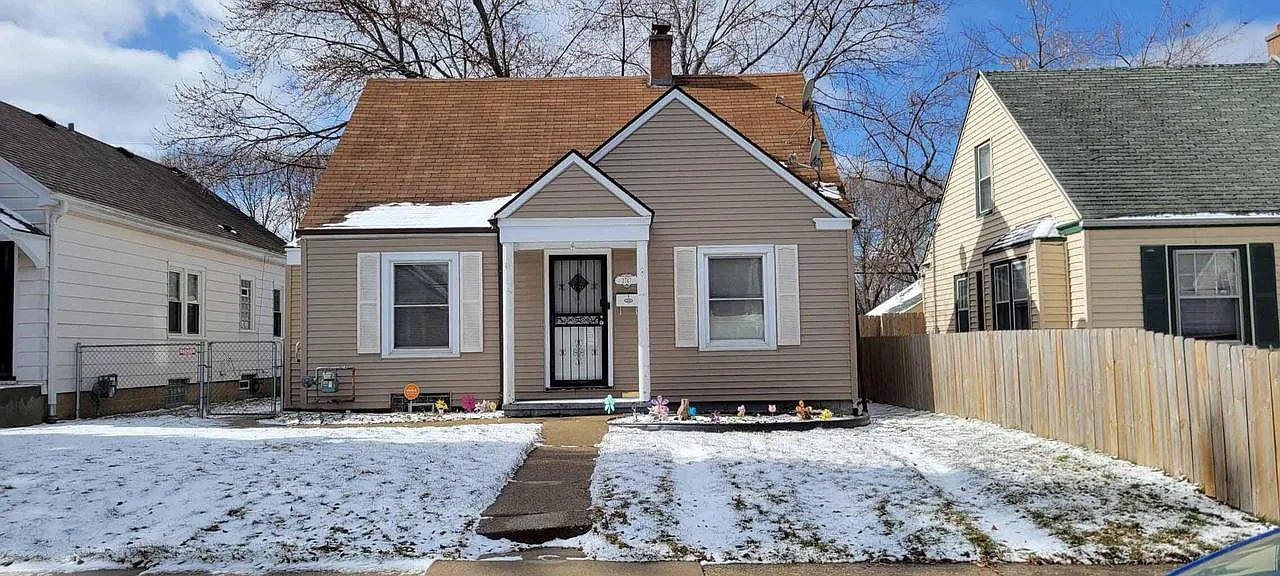 3747 North 36th STREET photo 1