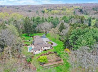 5 Lee Ln, Redding, CT 06896