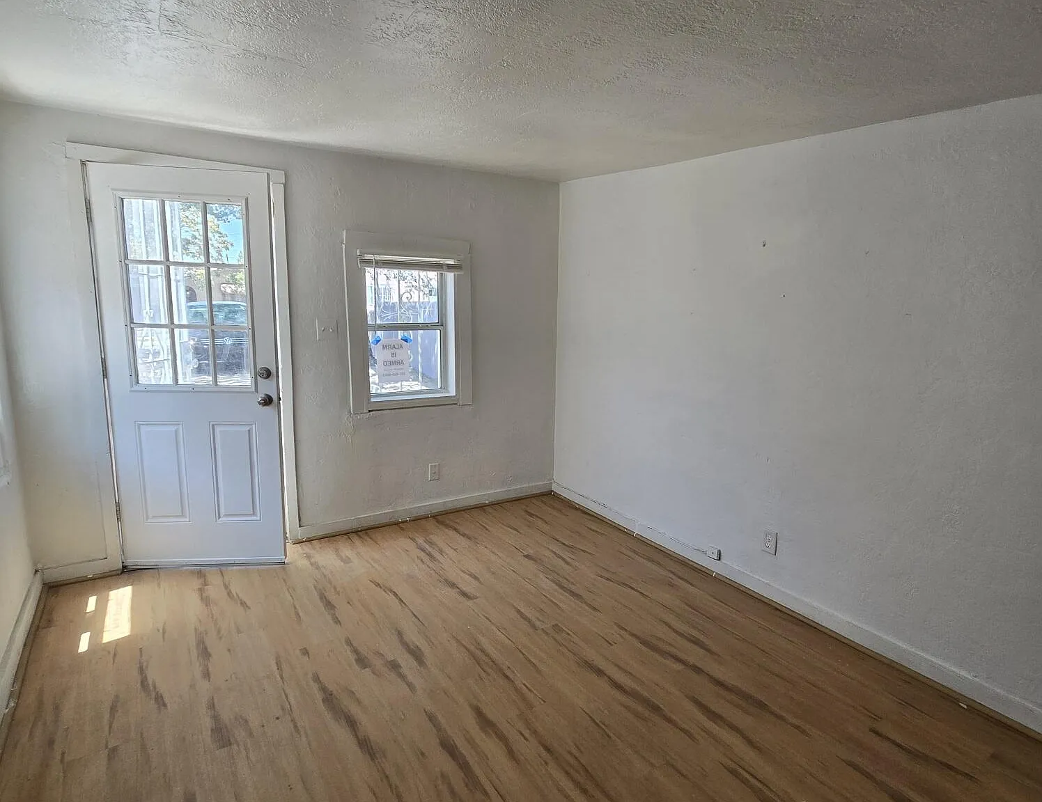 1 bed, 1.0 bath, 400 sqft, $800 — Photo 3