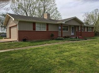 1461 N Nicholas Rd, Nixa, MO 65714