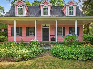 101 Forest Rd, Flushing, NY 11363