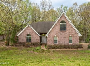 7667 Savannah Cv, Olive Branch, MS 38654