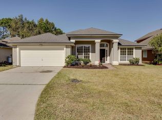 617 Reflection Cove Rd, Jacksonville, FL 32218